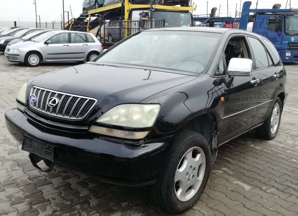 Lexus RX300, 4х4,2002г,На части