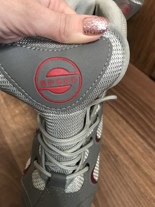 Продам коньки детские