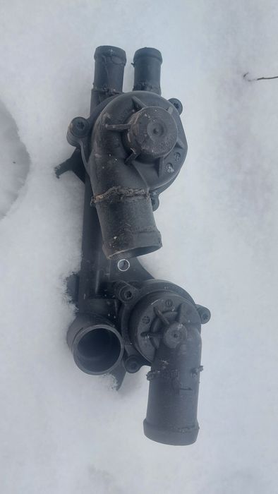 Термостат, помпа, Бачок на поло до рест