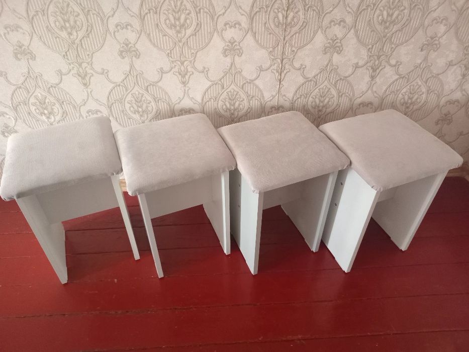 Стол книжка + 4-табуретки