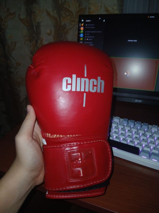 боксерские перчатки clinch