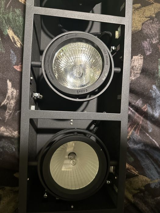 Вграден спот модул с халогенни/метал-халогенни лампи
