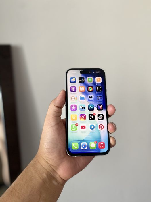 Iphone 15 128GB в хорошем состояни