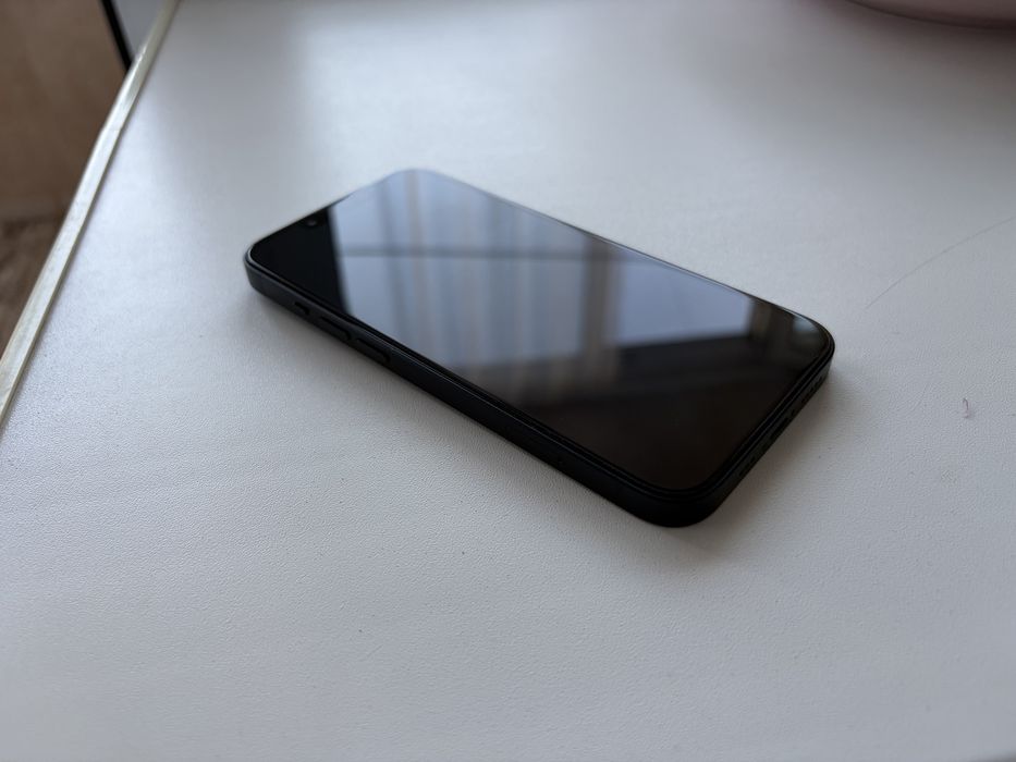Продам iphone 13