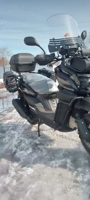 Скутер ТАНК 150 кубов