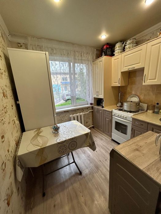 Продам 2к квартиру с ремонтом