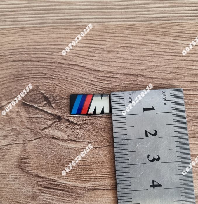 M стикери за BMW – джанти и волан