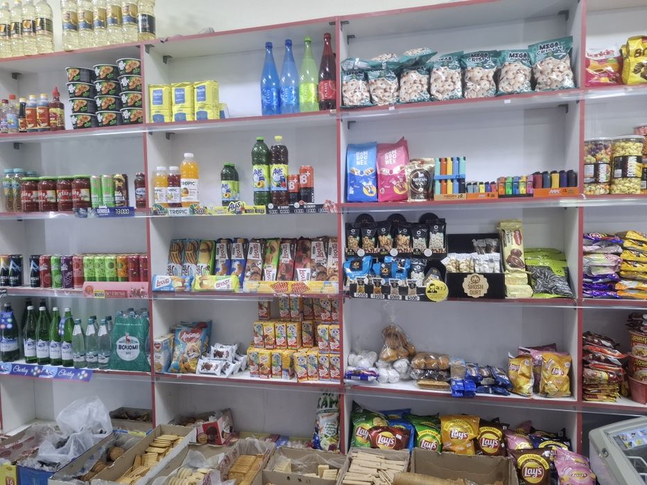 Roxatda magazin biznesi sotiladi!