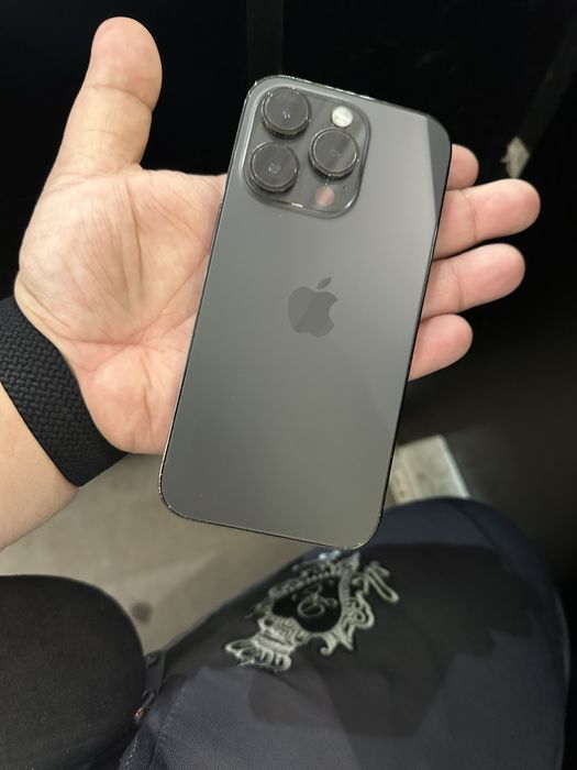 iPhone 14 Pro – defecta Placă de Bază (CITESTE DESCRIEREA)