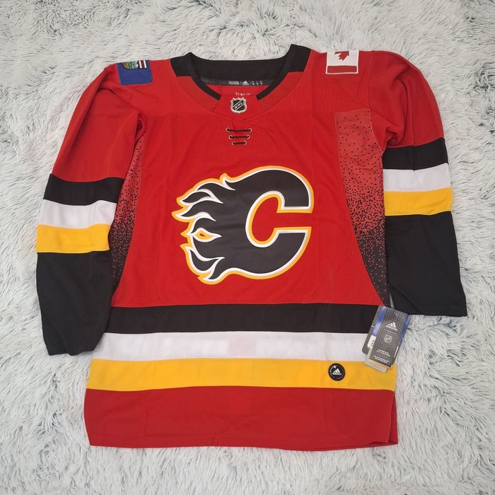 ! НАМАЛЕНИЕ ! ADIDAS NHL Calgary Flames фланелка НОВА