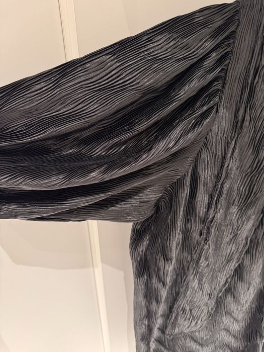 Плисирана рокля GANNI с колан – Черна – Размер 34 (XS)