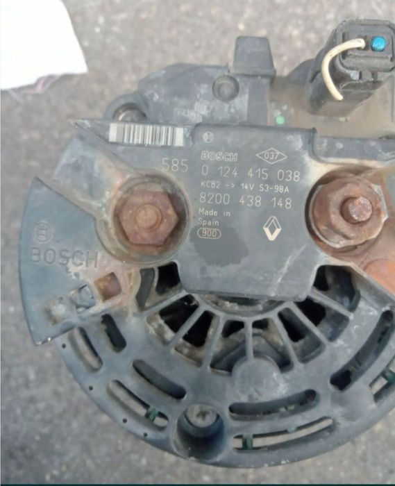 Alternator Logan Clio , 1.4mpi cod 8200 438 148  electromotor

Doar