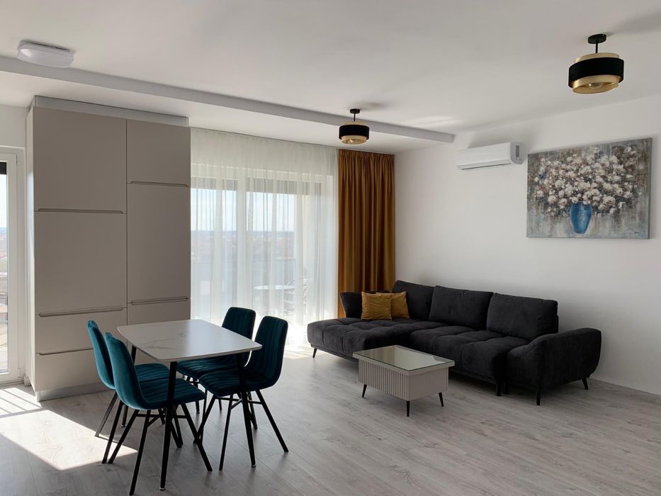 Inchiriez apartament 2 camere Adora Park