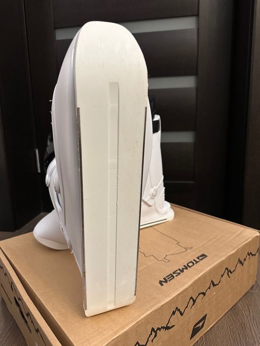 schiuri model 2023 - Snowskates -Tomsen