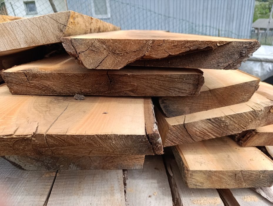 Vând cherestea de nuc