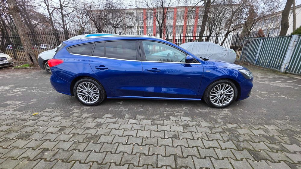 Ford Focus MK4 Turnier