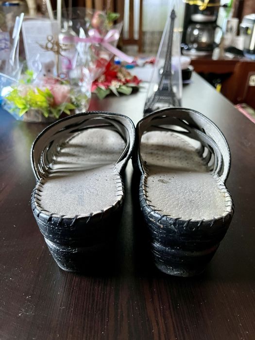 Дамски летни кожени обувки