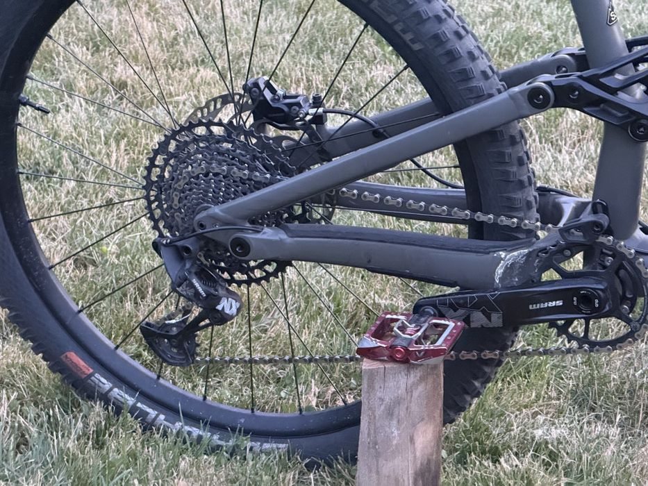 Specialized status 140 2022