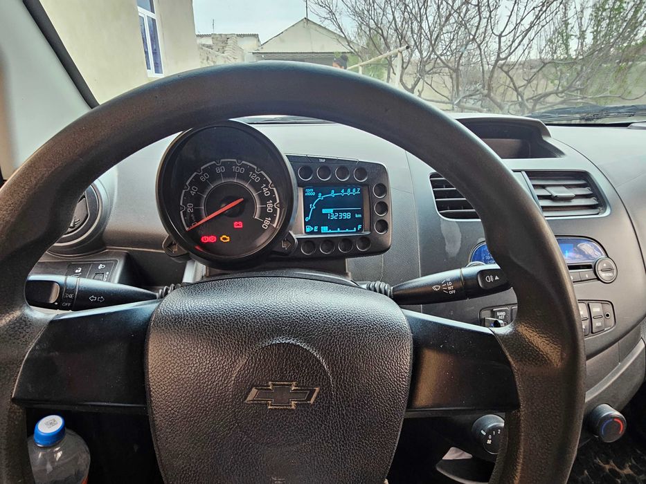 Chevrolet Spark sotiladi 1 pozitsiya