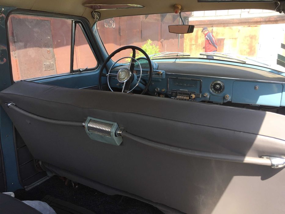 Продам юбилейный Газ 21 (волга)