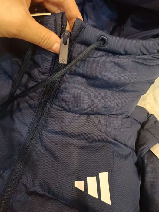 Пуховик Adidas, оригинал размер М
