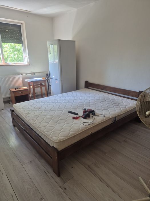 Ofer spre închiriere apartament cu o camera  28mp in rogerius