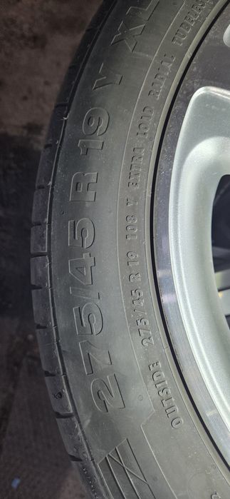 VW TOUAREG джанти със летни гуми 275/45/19  9J×19  ET60  5×130 DOT4019