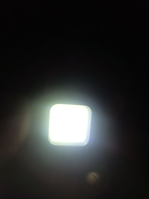 Зажигалка-фонарик