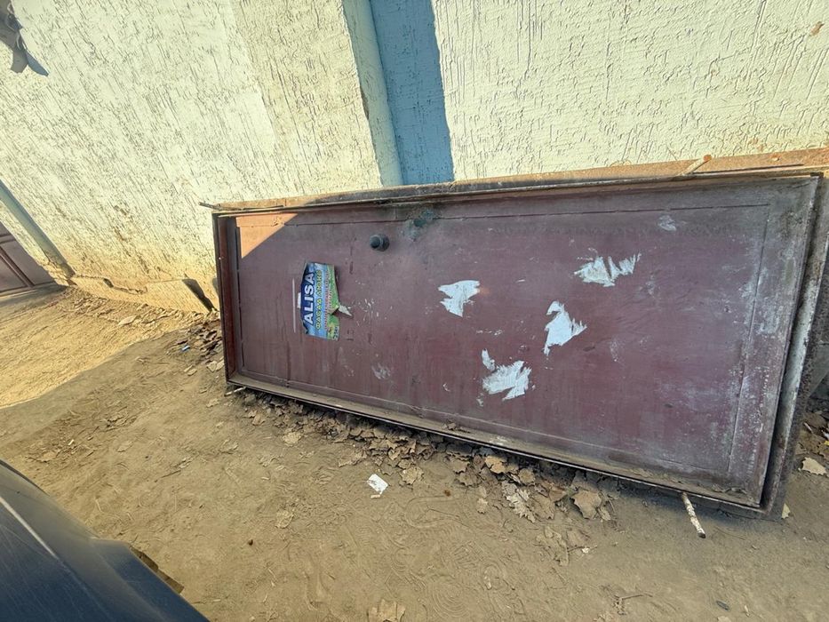 Темир есик железная дверь