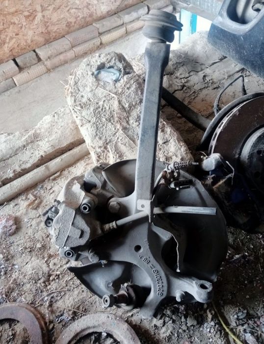 Авто запчасти Мерседес e280 w210