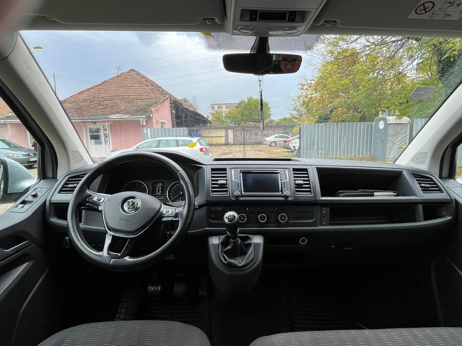 VOLKSWAGEN Caravelle 2016 — imagine 4