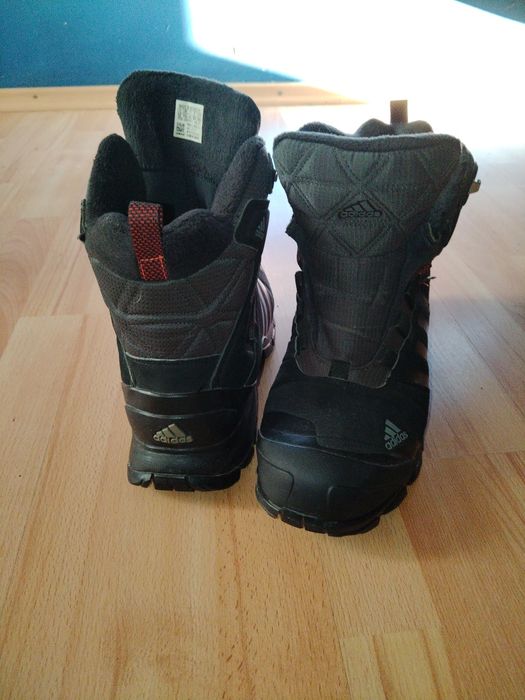 Bocanci Adidas 46  2/3