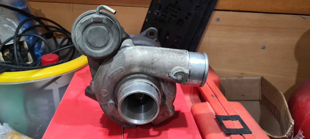 Продавам турбо TD04L Subaru