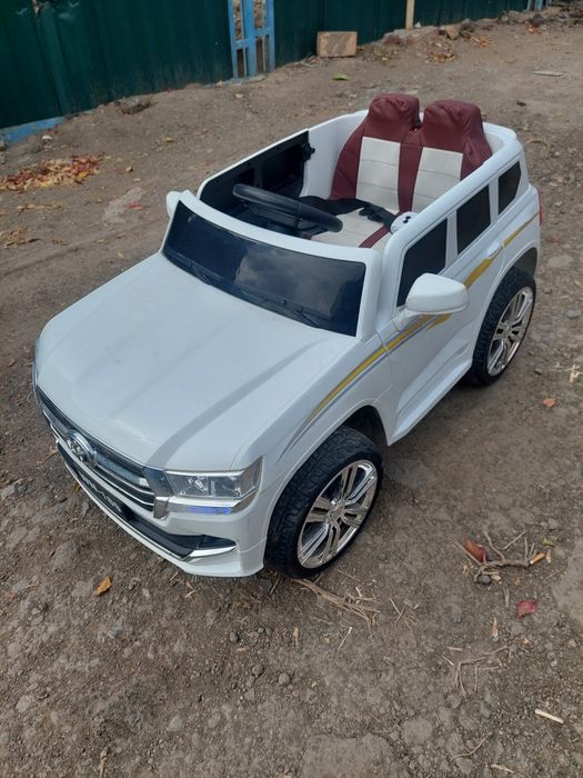 Продам детский авто