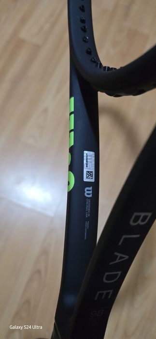 Rachetă tenis Wilson Blade V7, 98, 18/20 racordată