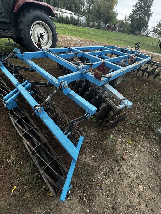 Disc agricol 3,2 m in V cu tavalugi dubli
