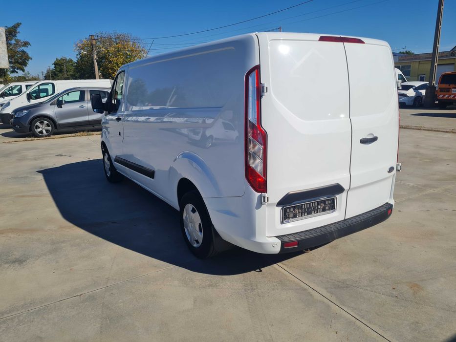 FORD Transit Custom 2020 — imagine 3
