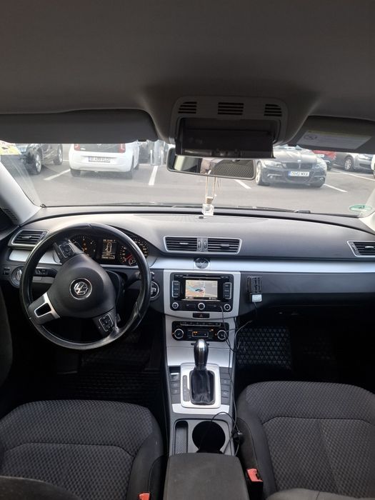 Vând Vw Passat B7 automat   2011, motor 2.0 tdi,  170 cp, Navigație