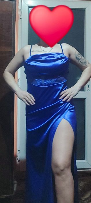 Vând rochie și pantofi