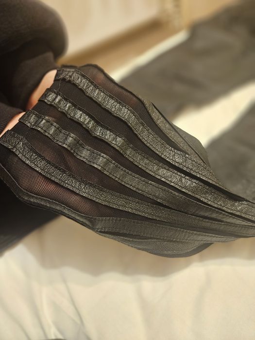 Pantaloni Pepe Jeans piele porc 30