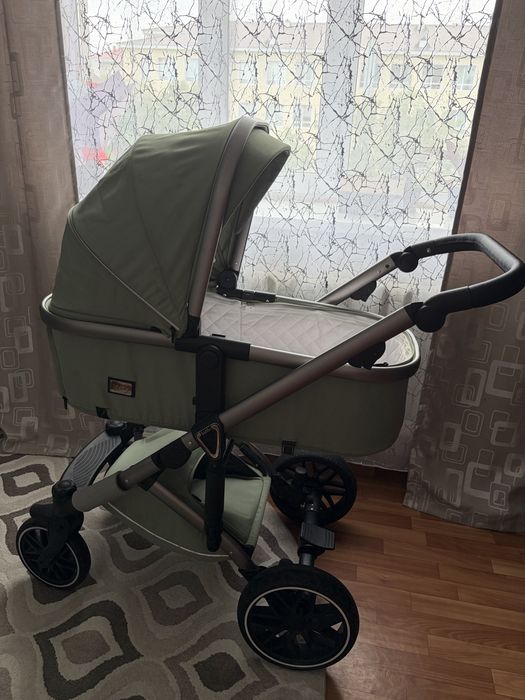 Продам коляску 2в1