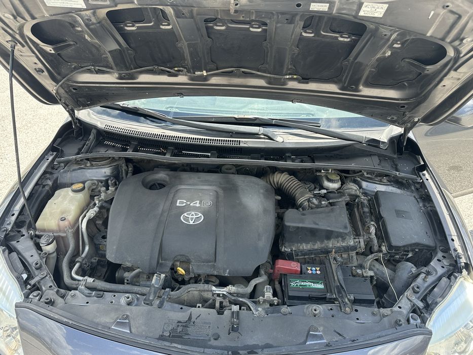 Продава се Toyota Corolla 1.4 D-4D 90к.с