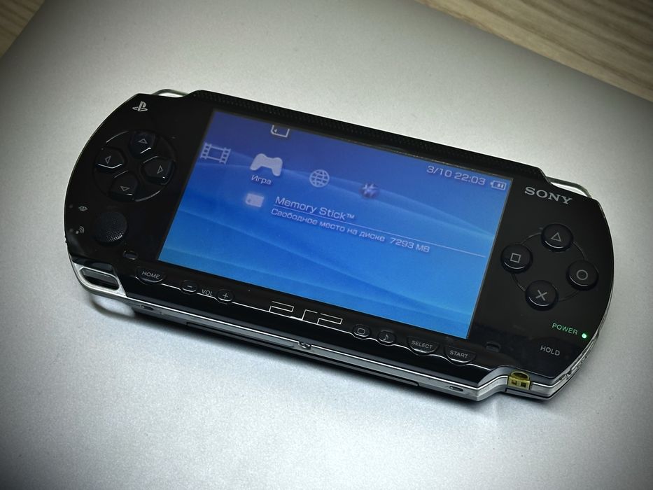 Прошитая PSP 1000