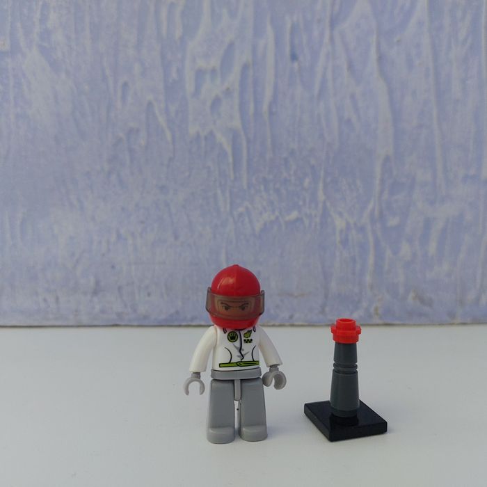 Продам lego машину!