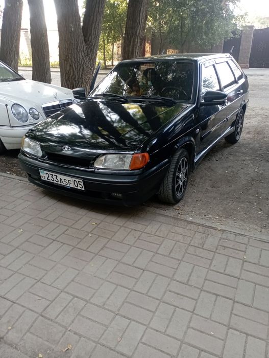 Автомобиль ваз 2114