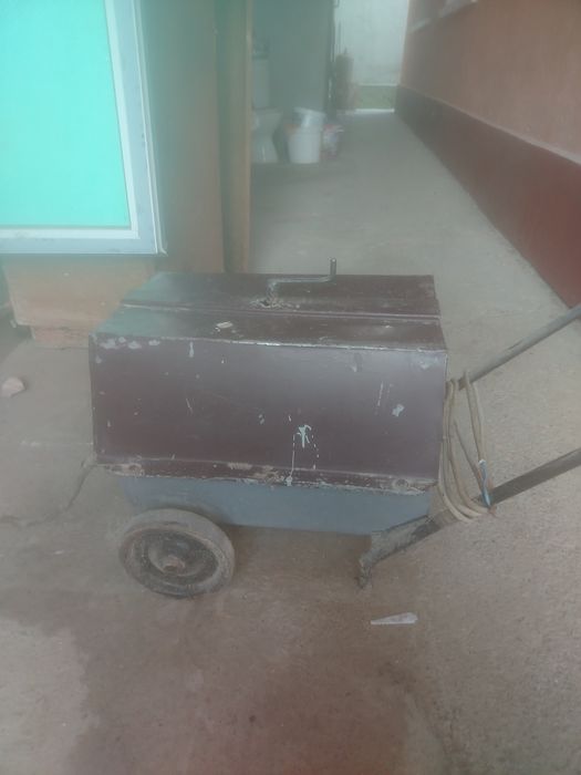 Элекросварка продам