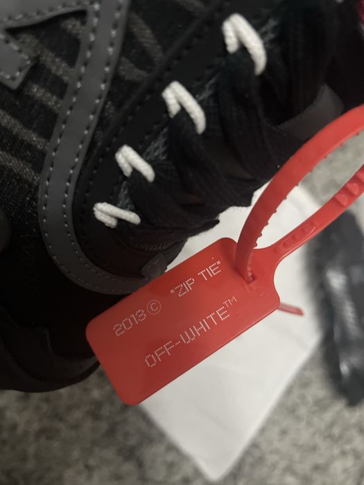 Off White Odsy 1000(negociabil)