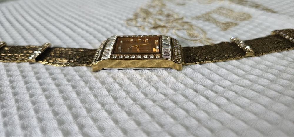 Женские наручные часы, Essence № ES-6002.