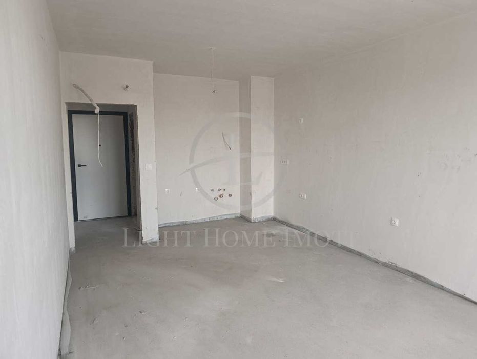 Продава се Двустаен апартамент в Пловдив, Кършияка - 70 кв.м за 1600 €/кв.м - Снимка #2