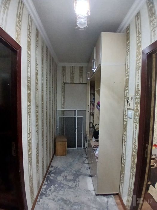 7 mkr Gulbozor yaqinida 8 maktab yonida 2-xona 1-etaj